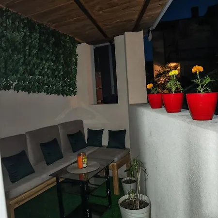 D&i Apartment *